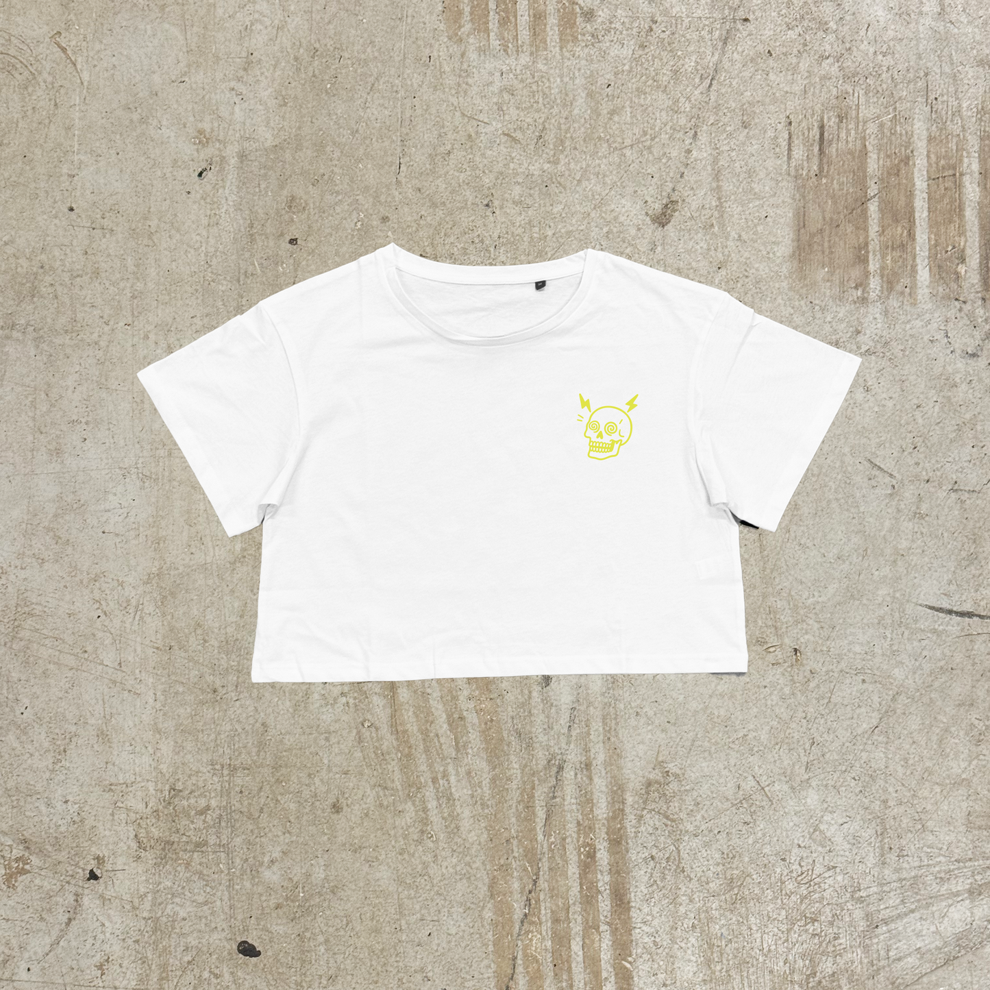 'LIFT HEAVY DON'T DIE' - WHITE CROP