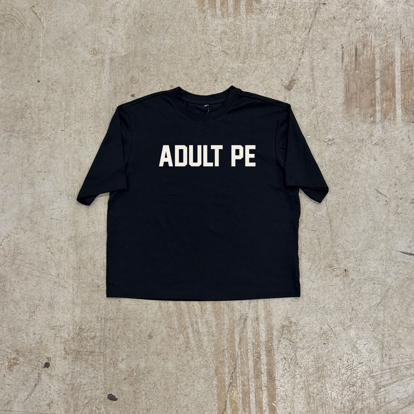 'ADULT PE' PERFORMANCE CROP - BLACK