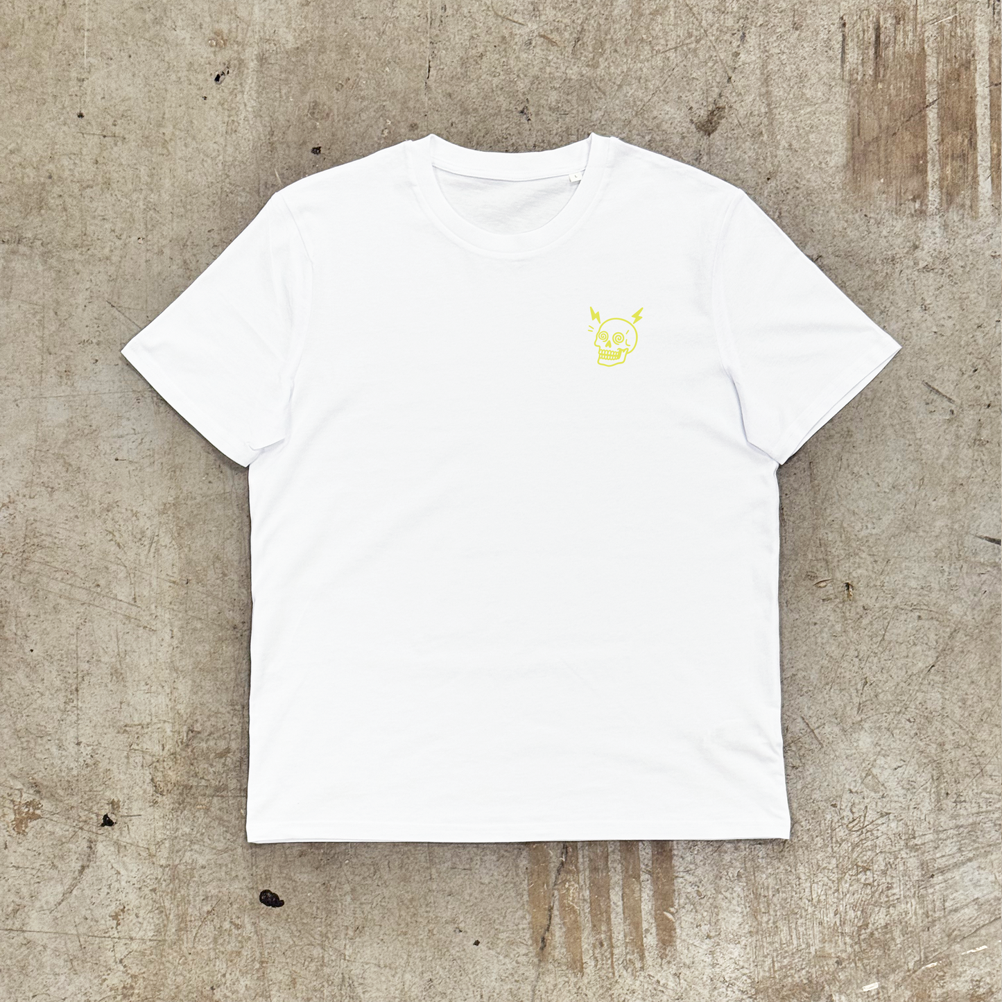 'LIFT HEAVY DON'T DIE' CLASSIC TEE - WHITE