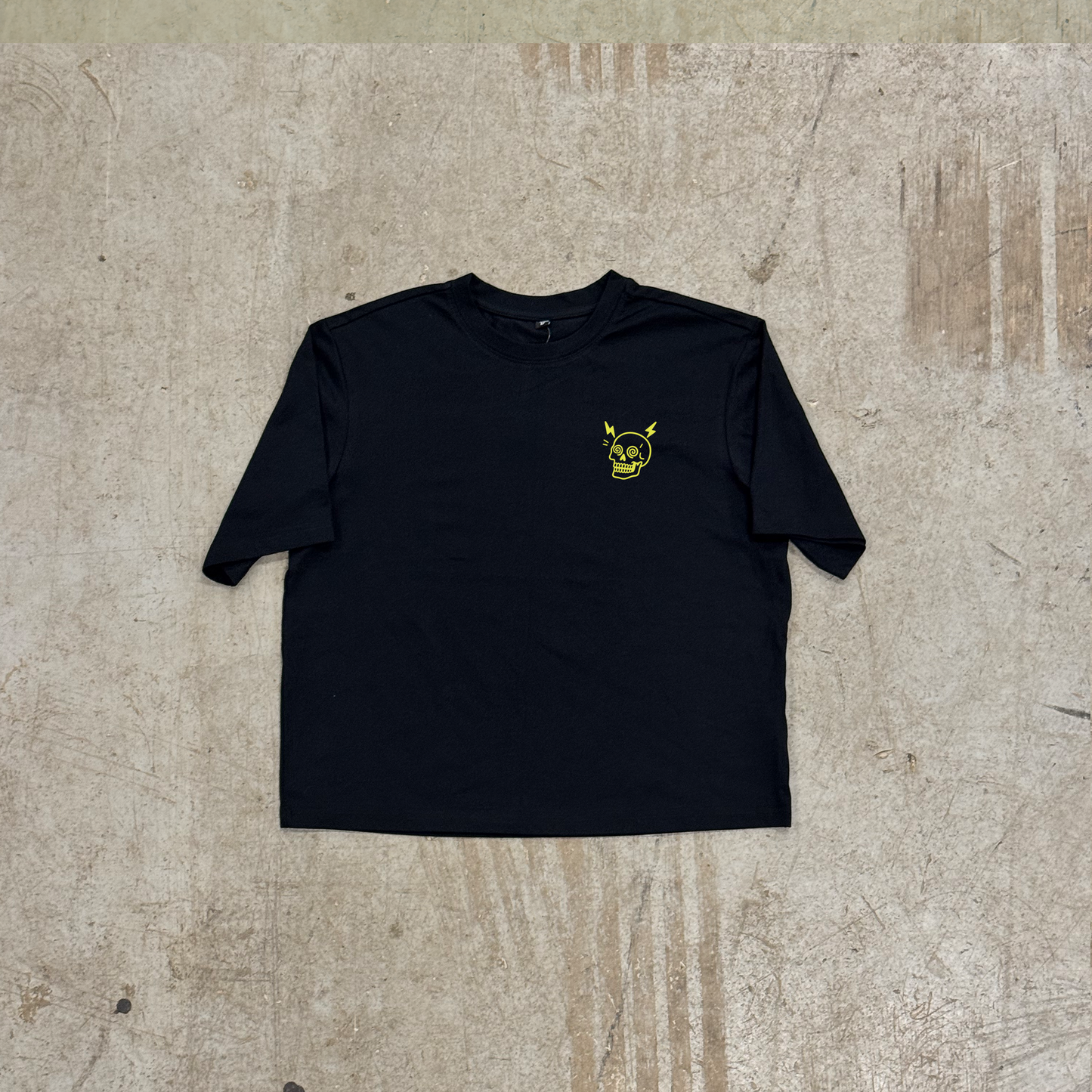 'LIFT HEAVY DON'T DIE' PERFORMANCE CROP - BLACK