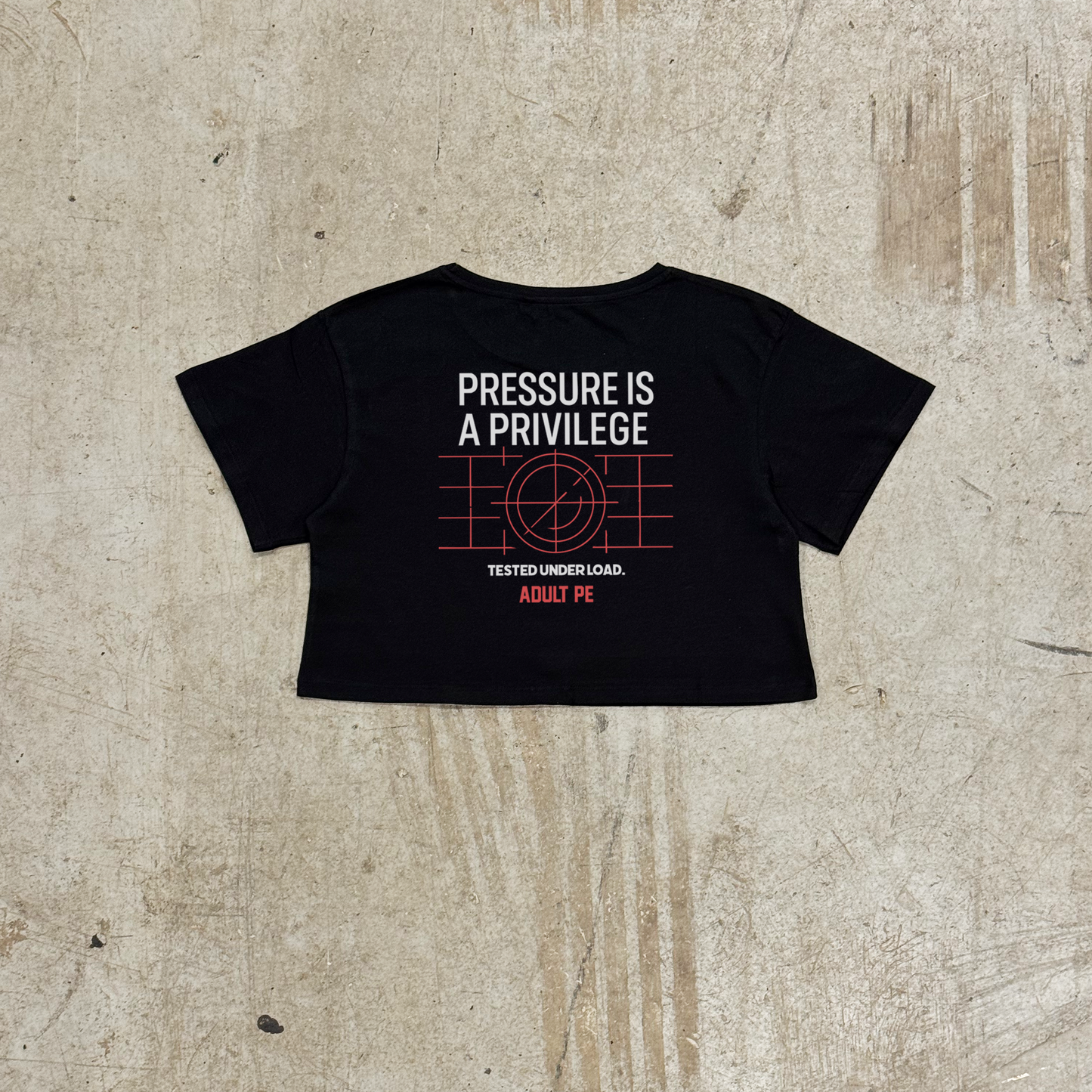 'PRESSURE IS A PRIVILEGE' CROPPED TEE - BLACK