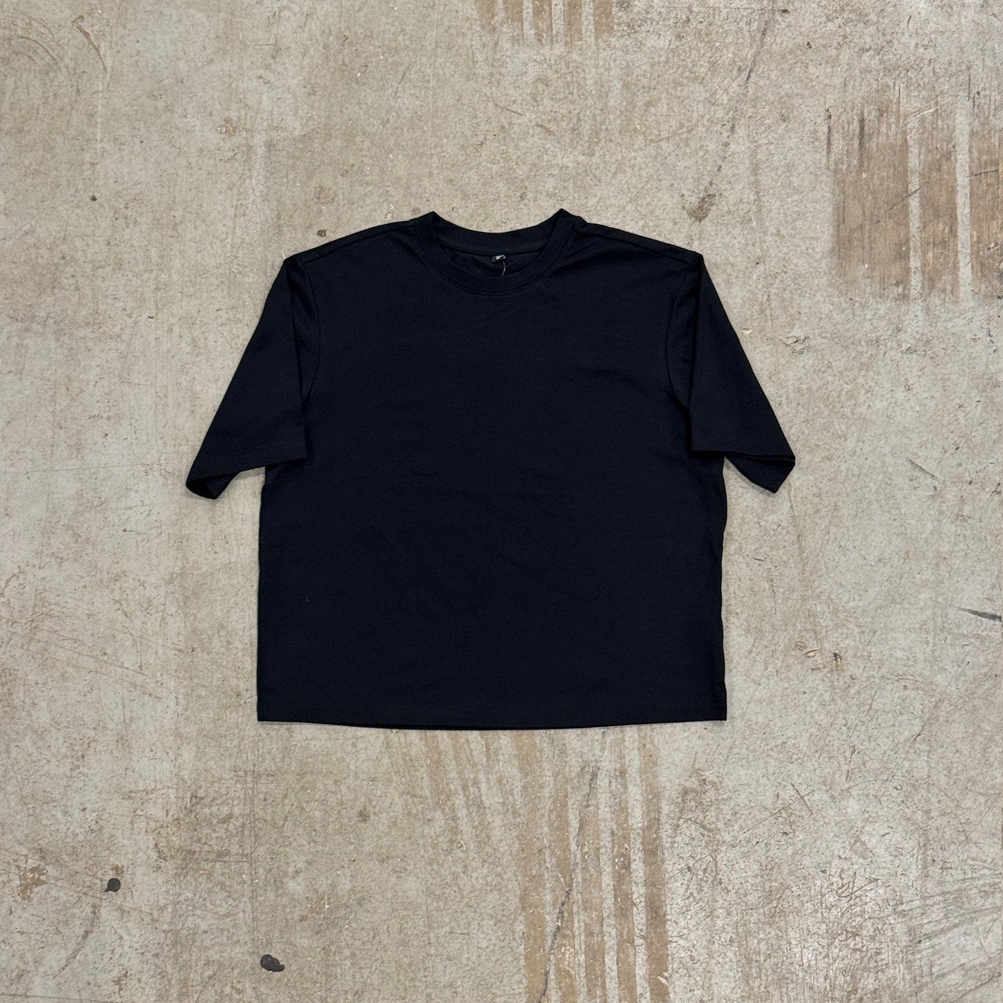 'RACING DIVISION' PERFORMANCE CROP - BLACK